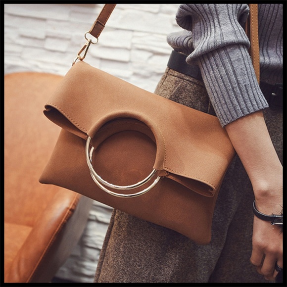 #NEW NANCY Crossbody B - Picture 3 of 4